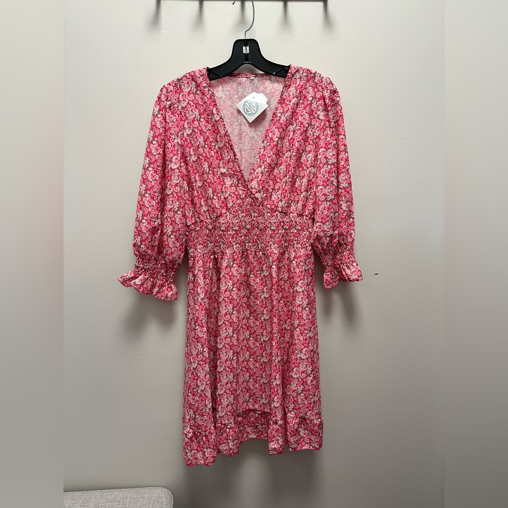 Quarter sleeve pink floral flowy dress size L